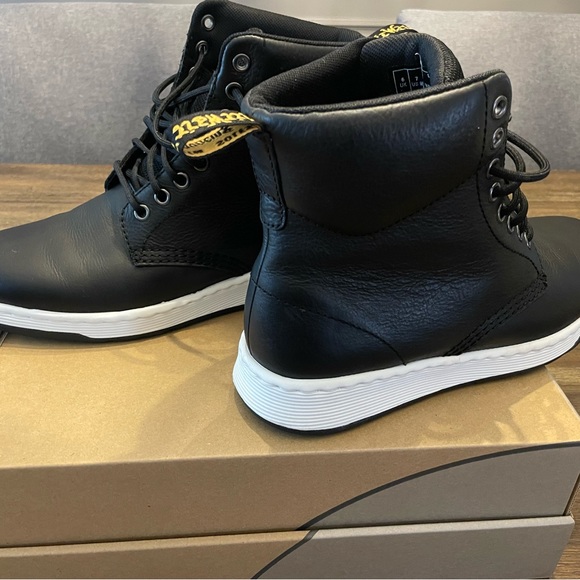 Doc Marten Regal Boot - Picture 5 of 6